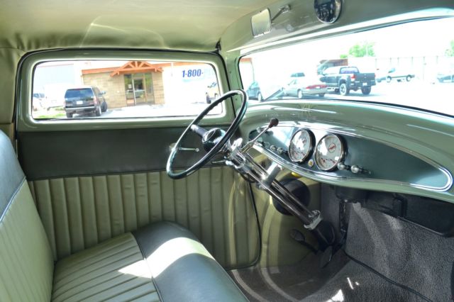 1932 Green Ford Other