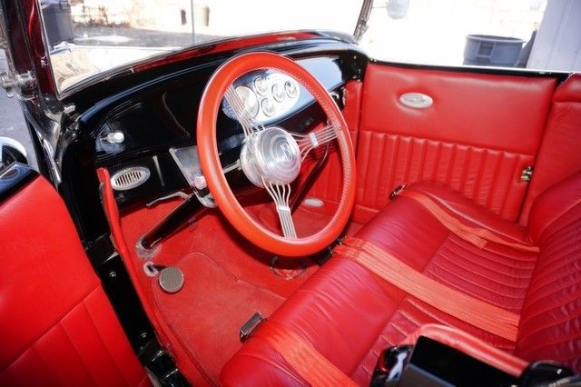 1932 Black Ford roadster Convertible