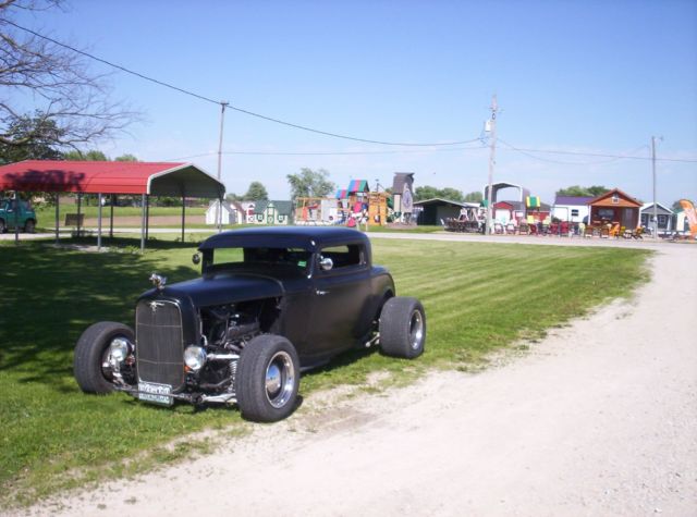 1932 flat black Ford Other fiberglass