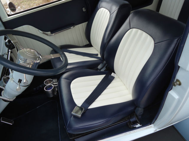 1932 blue Ford Other sedan