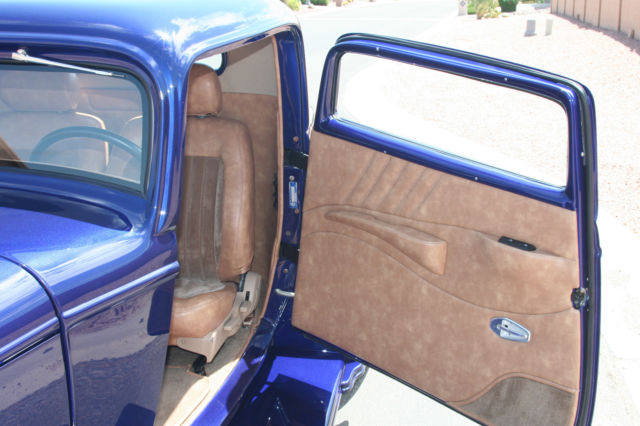 1932 Coblat Pearl Metallic Ford 3 Window Coupe, Full Fendered Coupe