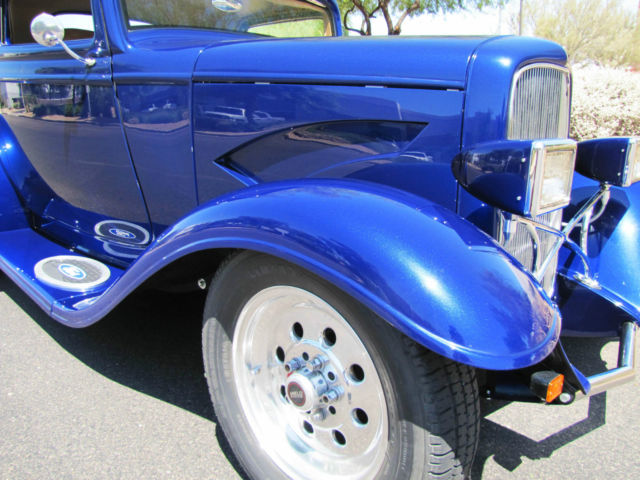 1932 Coblat Pearl Metallic Ford 3 Window Coupe, Full Fendered Coupe