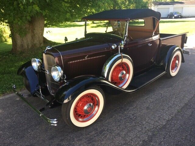 1932 MAROON/BLACK Ford Other Pickups ROADSTER PICKUP