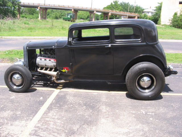 1932 Black Ford Other 2 door sedan