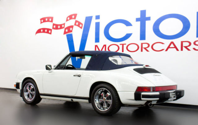 1989 GRAND PRIX WHITE Porsche 911