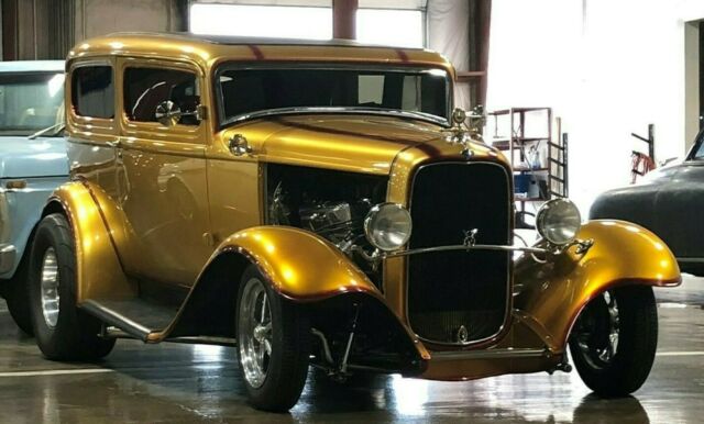 1932 Gold and Maroon Ford Sedan Sedan