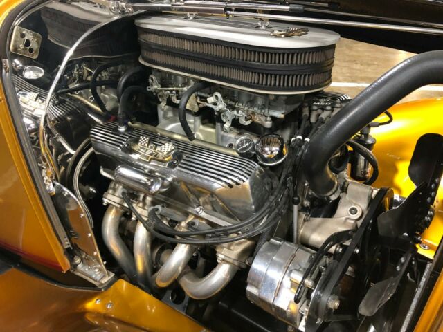 1932 Gold and Maroon Ford Sedan Sedan