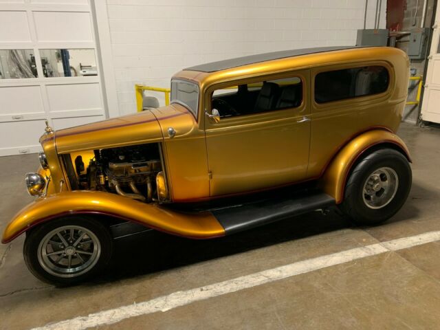 1932 Gold and Maroon Ford Sedan Sedan