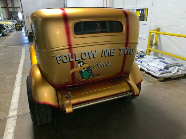 1932 Gold and Maroon Ford Sedan Sedan