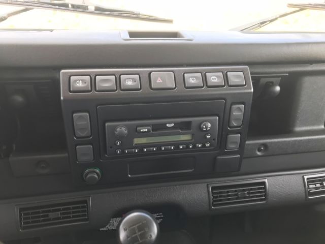 1983 White Land Rover Defender Wagon