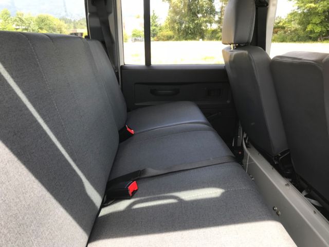 1983 White Land Rover Defender Wagon