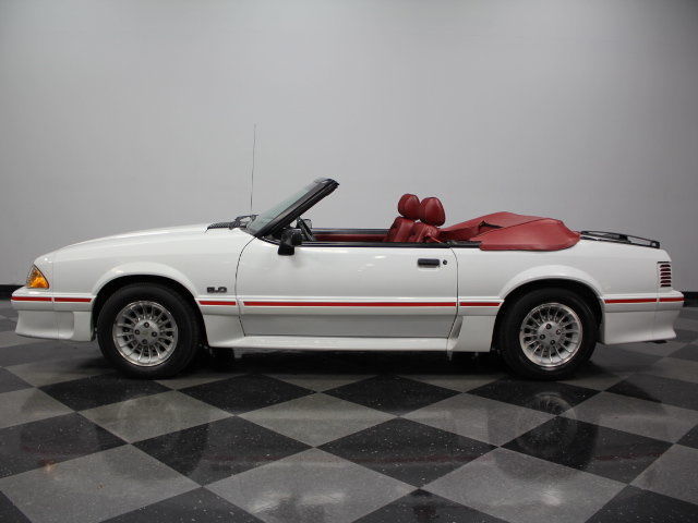 1989 White Ford Mustang Convertible