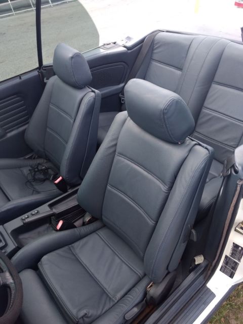 1988 White BMW 3-Series Convertible