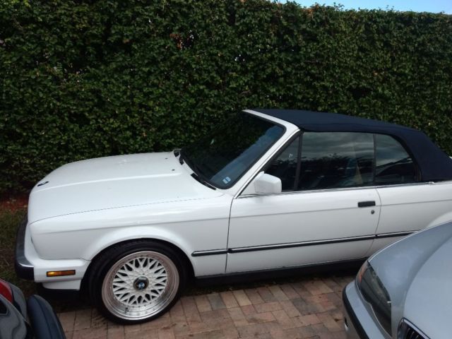 1988 White BMW 3-Series Convertible