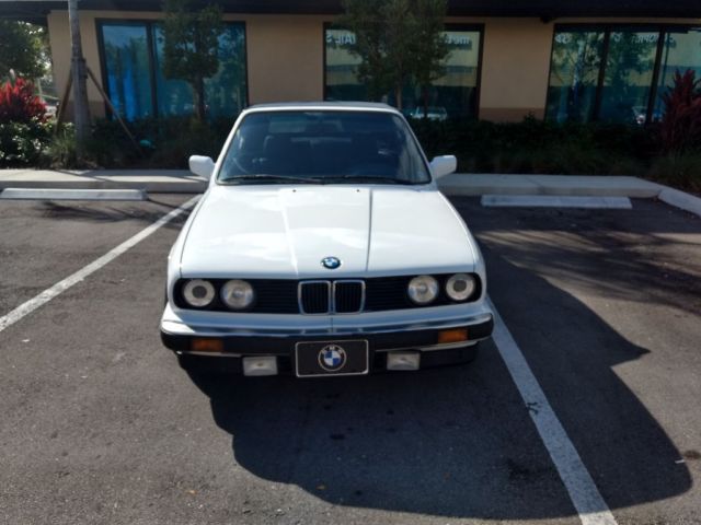 1988 White BMW 3-Series Convertible