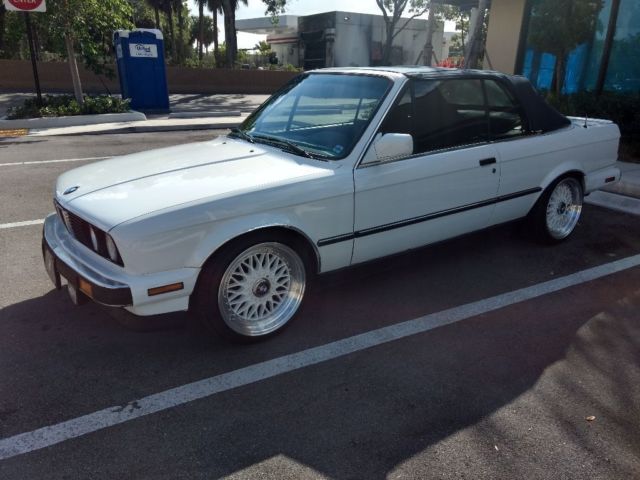 1988 White BMW 3-Series Convertible