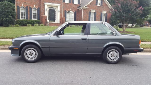 1986 Gray BMW 3-Series Coupe