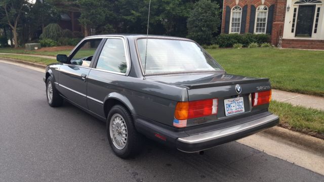 1986 Gray BMW 3-Series Coupe