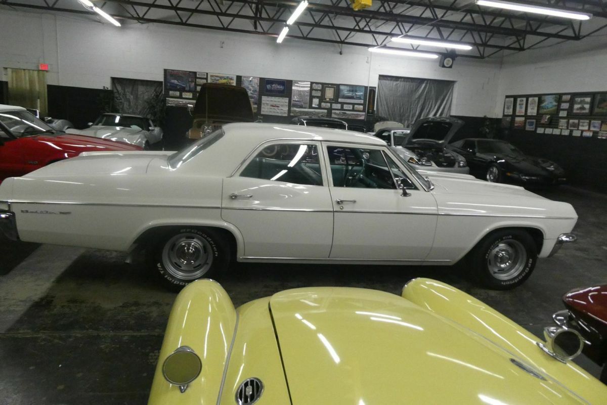 1965 White Chevrolet Bel Air/150/210 Sedan