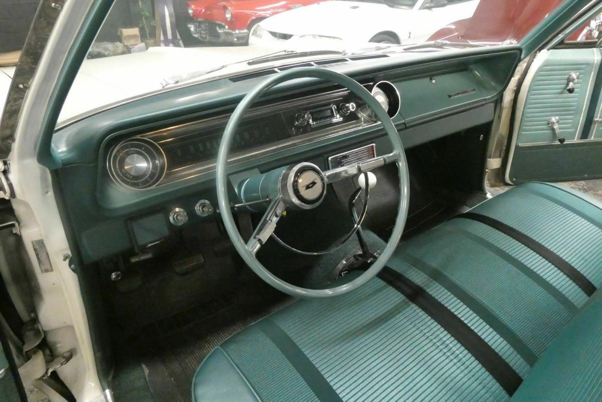 1965 White Chevrolet Bel Air/150/210 Sedan