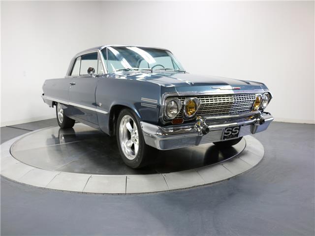 1963 Blue Chevrolet Impala --