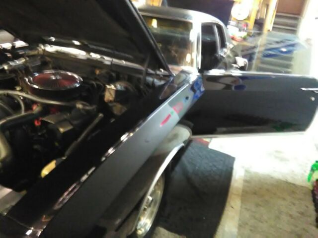 1972 Black Chevrolet Monte Carlo Coupe