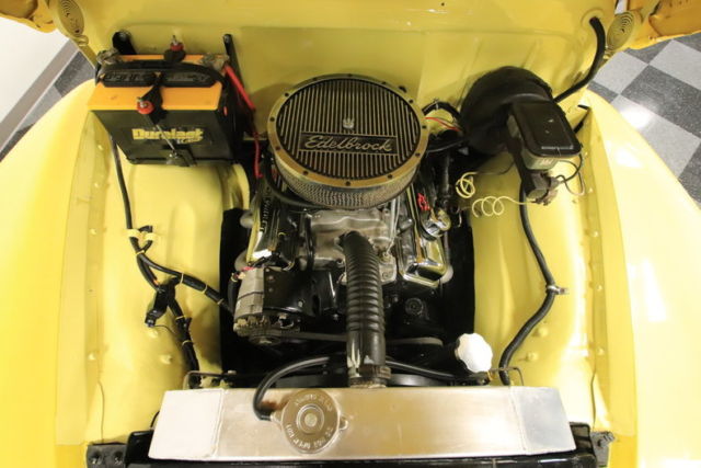 1951 Yellow Chevrolet 3100 Pickup (Truck)