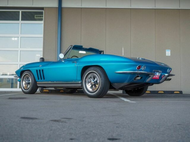 1965 Blue Chevrolet Corvette --