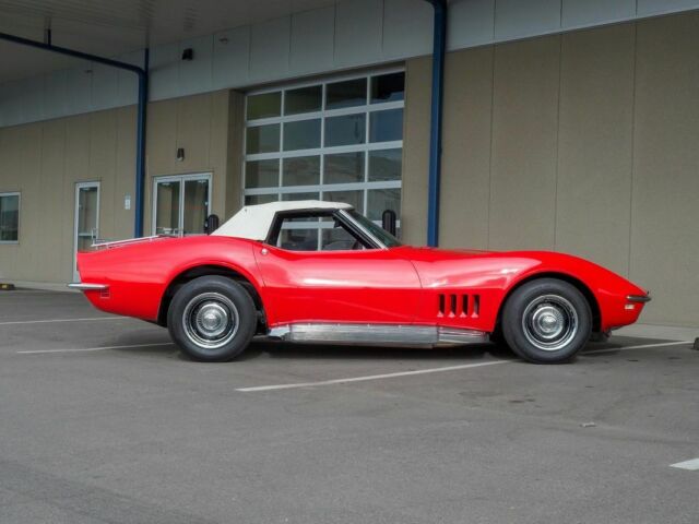 1968 Red Chevrolet Corvette --