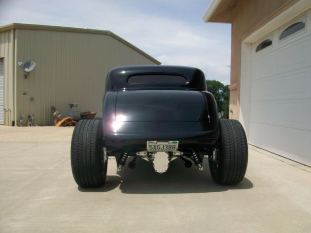 1933 Black Ford Coupe