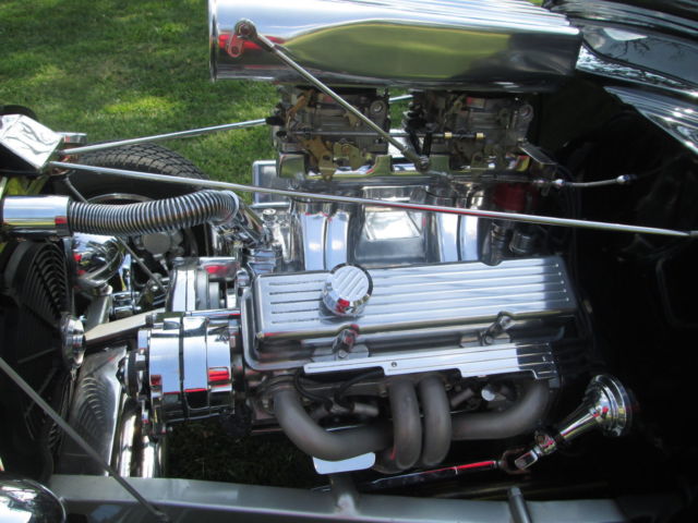 1933 BLACK Ford 5 WINDOW COUPE COUPE