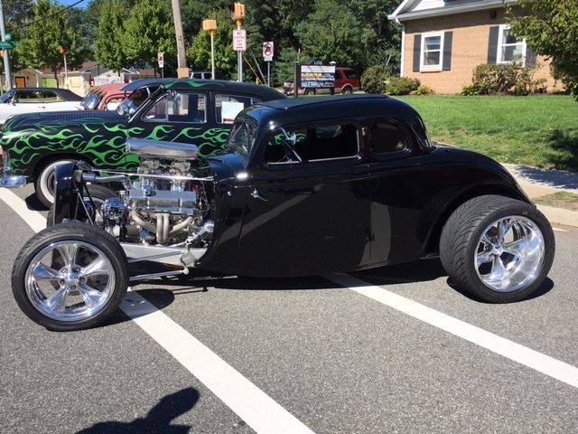 1933 BLACK Ford 5 WINDOW COUPE COUPE