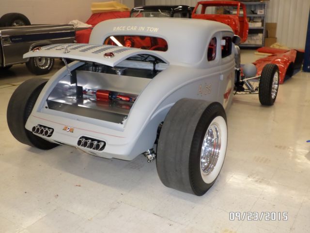 1933 Matte Gray Ford Coupe