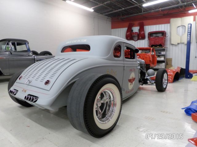 1933 Matte Gray Ford Coupe