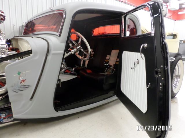 1933 Matte Gray Ford Coupe