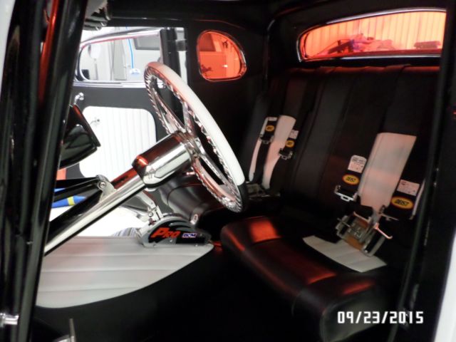 1933 Matte Gray Ford Coupe