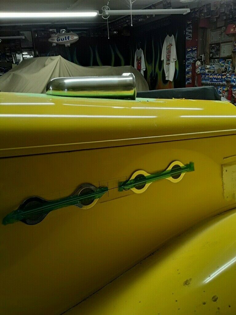 1933 Yellow Ford ford coupes Convertible