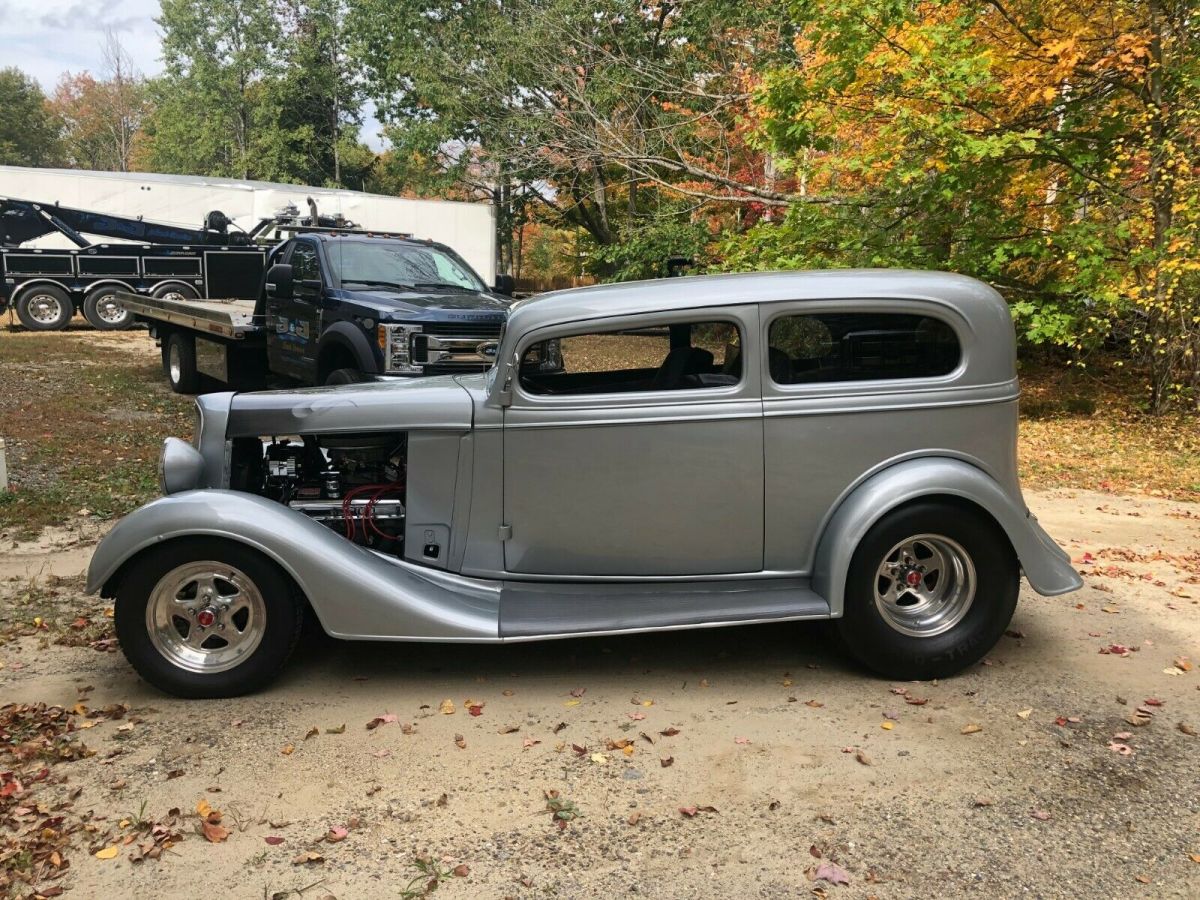 1934 Chevrolet Chevy Sedan