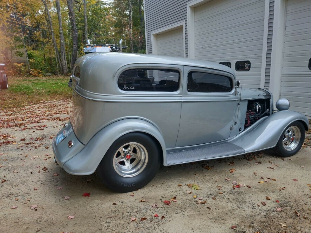 1934 Chevrolet Chevy Sedan