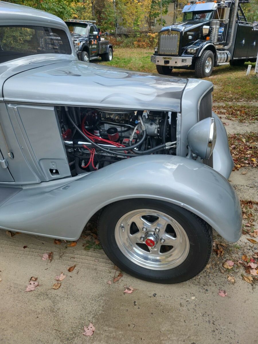 1934 Chevrolet Chevy Sedan