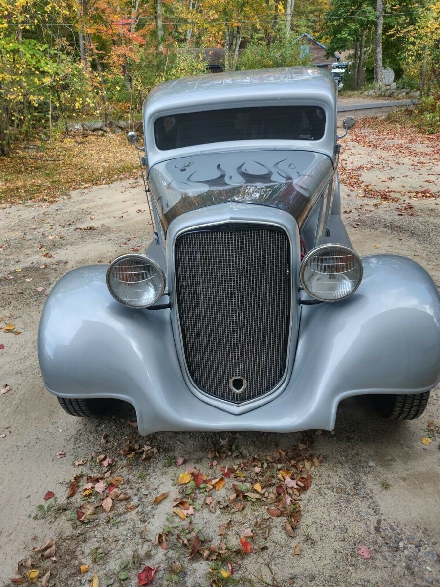 1934 Chevrolet Chevy Sedan