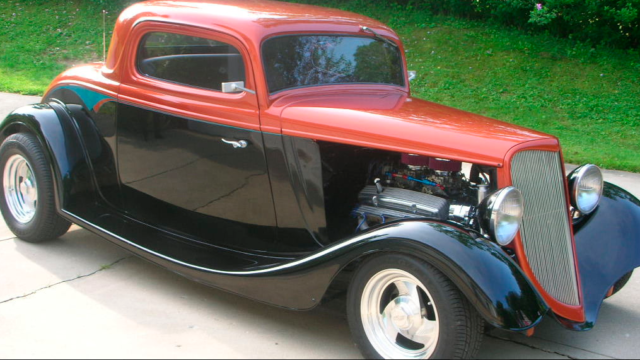 1934 Mango Tango/Black Ford 3-Window Coupe Coupe