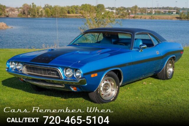 1972 Blue Dodge Challenger --