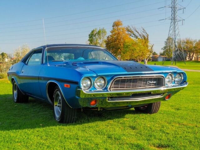 1972 Blue Dodge Challenger --
