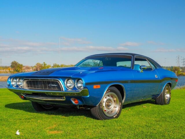 1972 Blue Dodge Challenger --