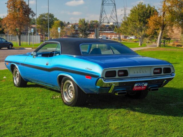 1972 Blue Dodge Challenger --