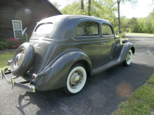 1935 Gray Ford SLANT BACK SEDAN Sedan