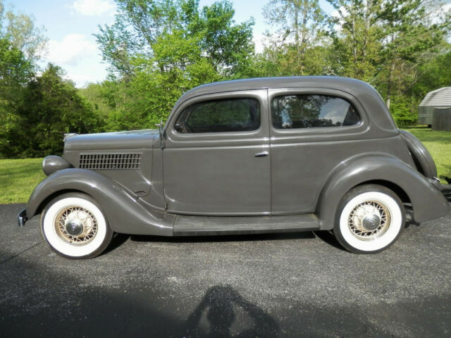 1935 Gray Ford SLANT BACK SEDAN Sedan