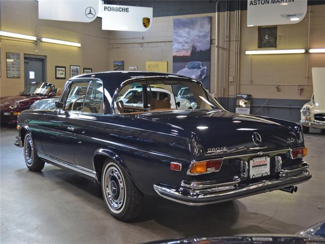 1971 Blue Mercedes-Benz 280 SE 3.5 Sunroof Coupe Coupe