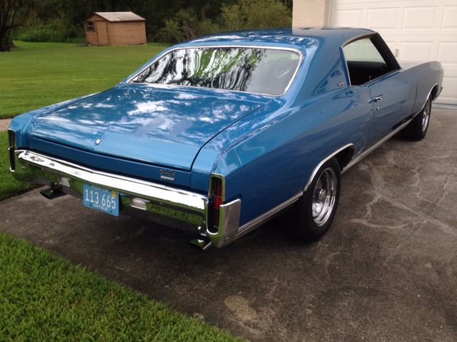 1972 Blue Chevrolet Monte Carlo Coupe
